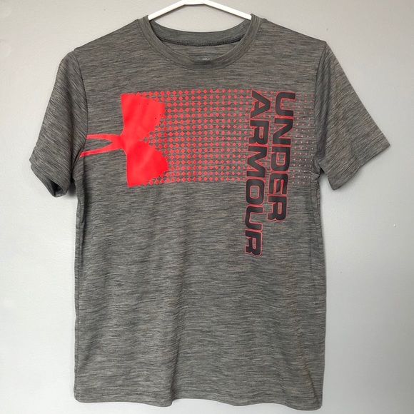 Under Armour Other - Boy Under Armour T-shirt